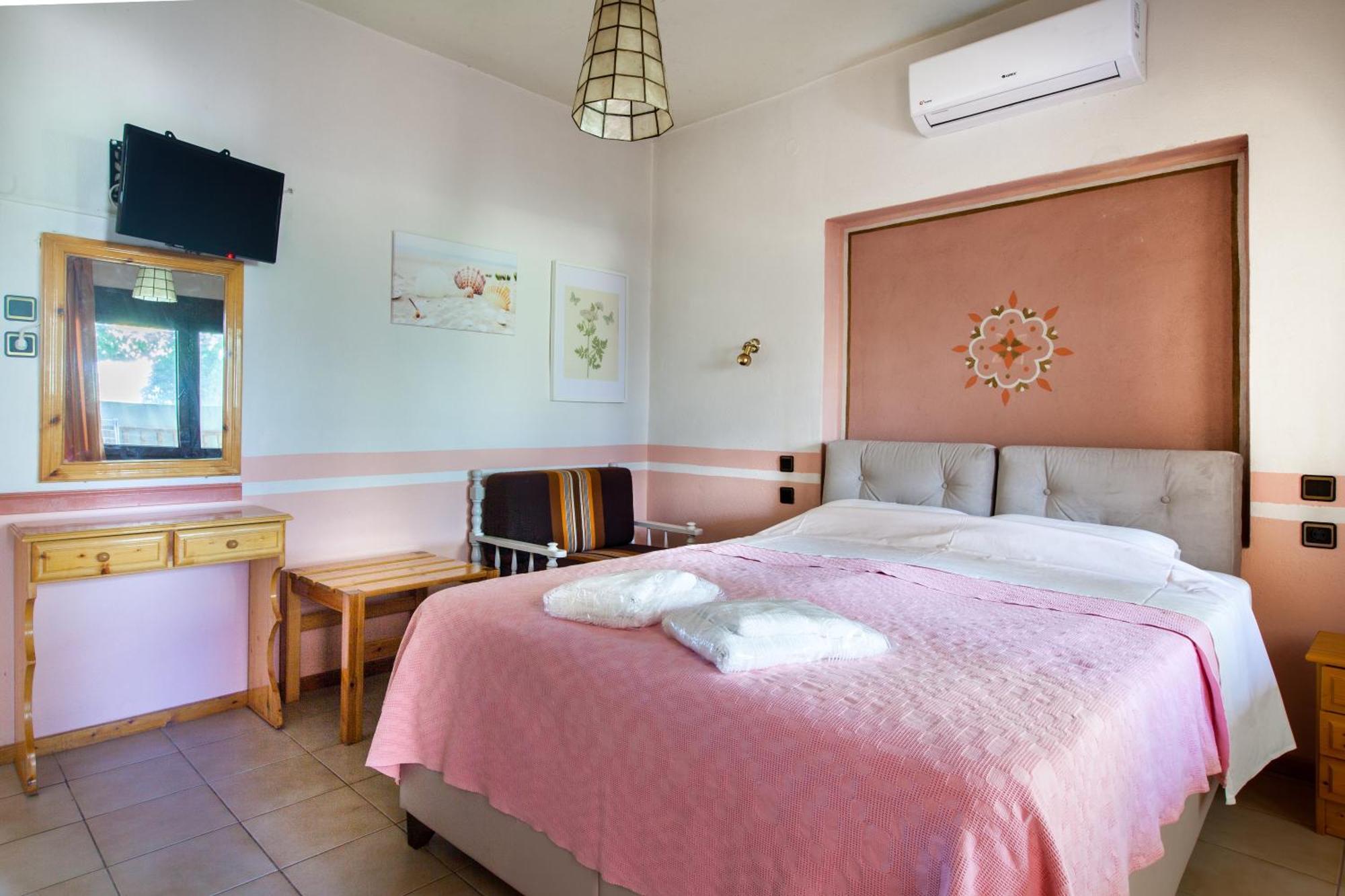 Garden Guest Room Fanárion エクステリア 写真