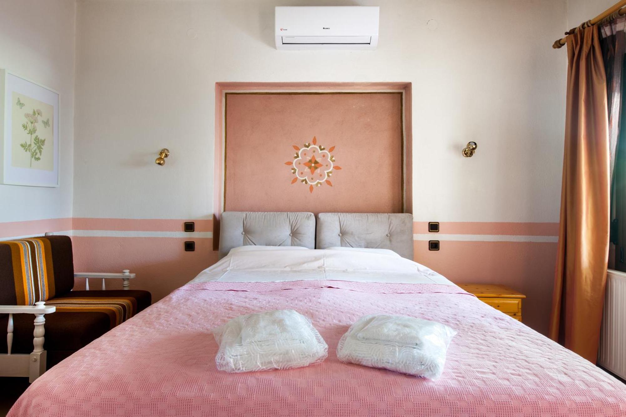 Garden Guest Room Fanárion エクステリア 写真